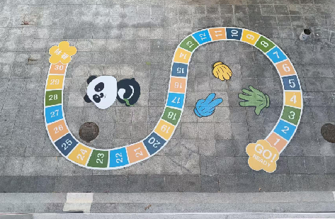 赤壁地面游戏彩绘